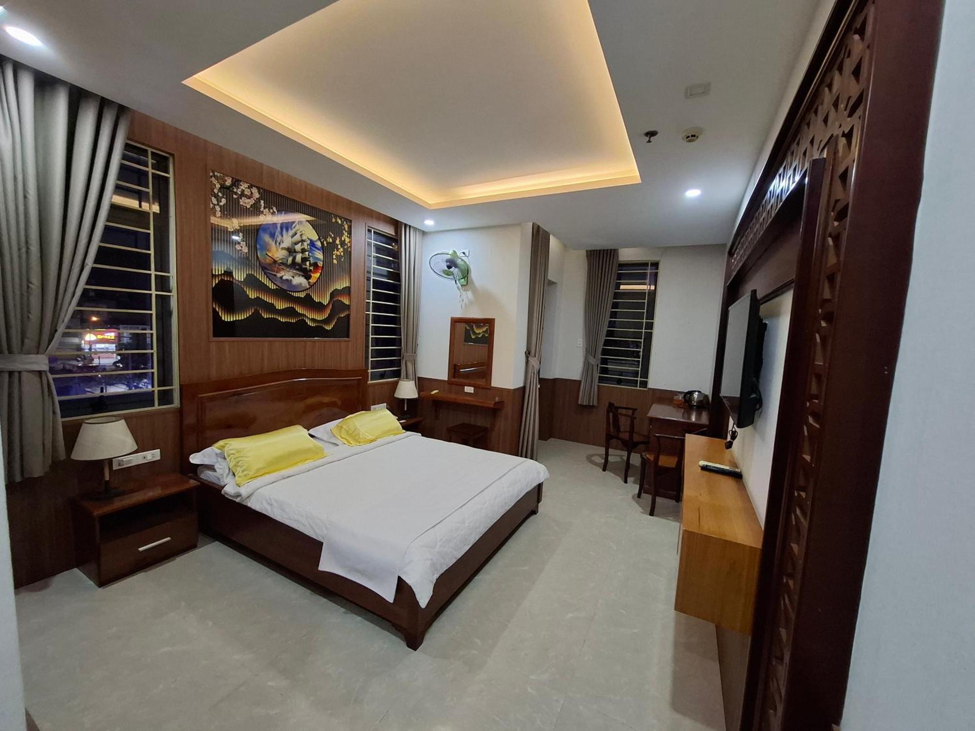 Hotel Phu Si Ho Chi Minh City Exterior photo